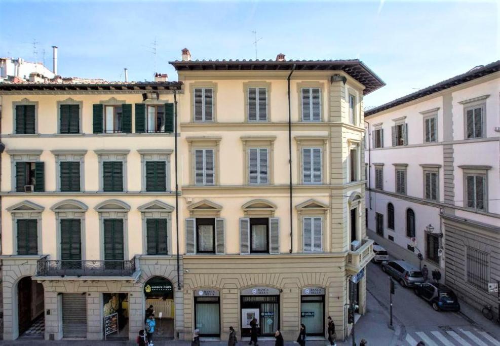 Charming Suite Cavour Heart Of Florence Exterior photo