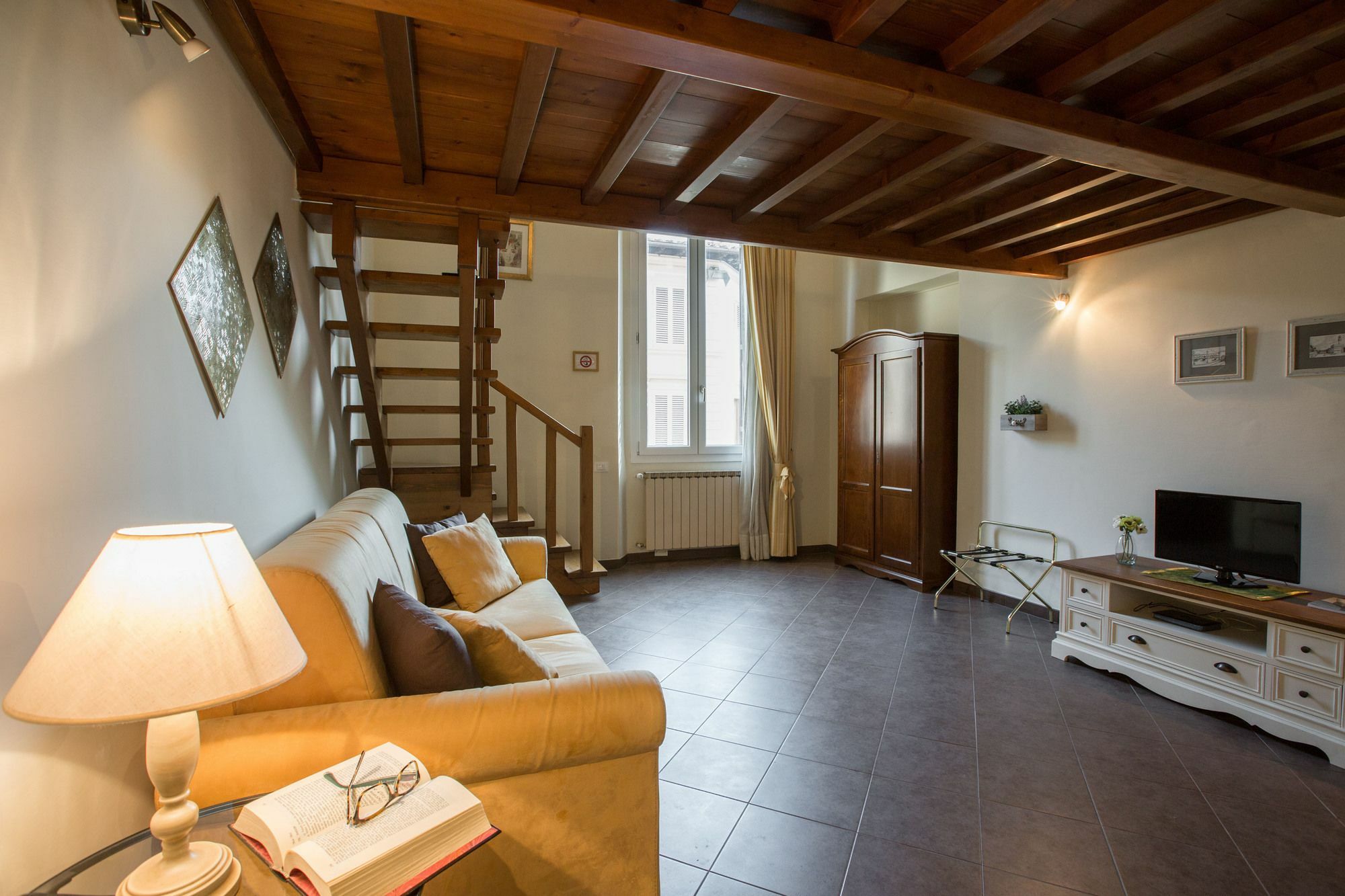 Charming Suite Cavour Heart Of Florence Exterior photo